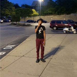 Meet your Posher, Ray